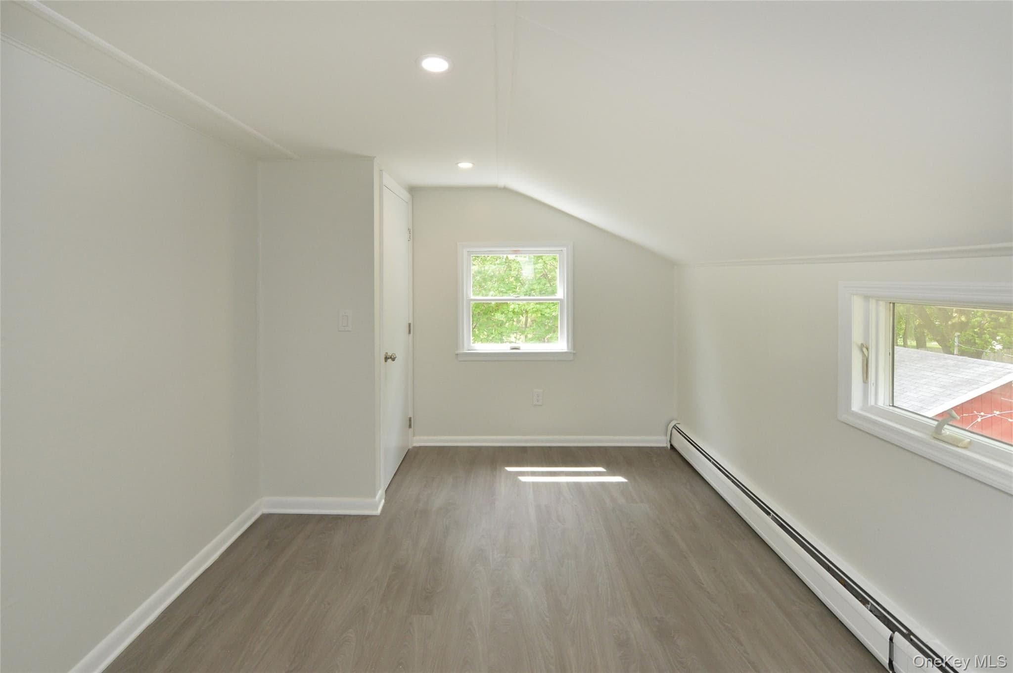 7 Pioneer Avenue thumbnail 19