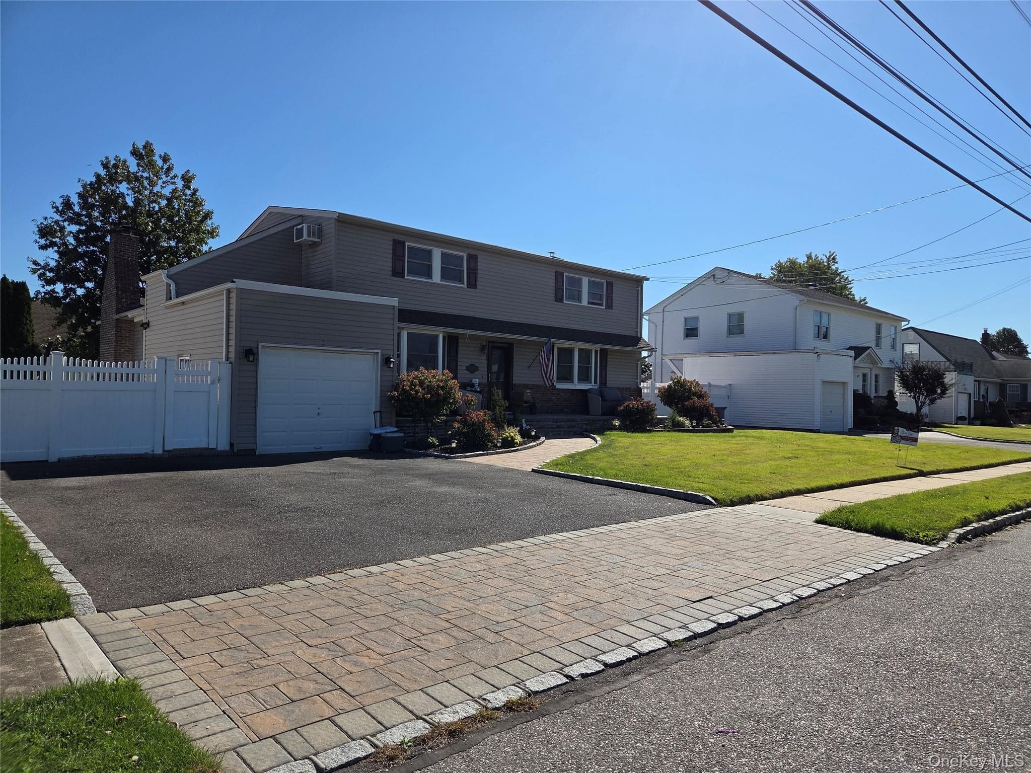 609 Alwick Avenue photo 1