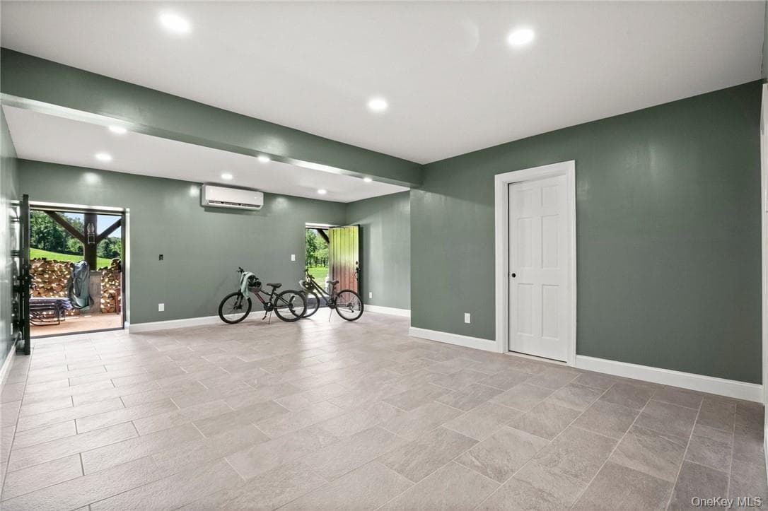 55 Daley Road thumbnail 36