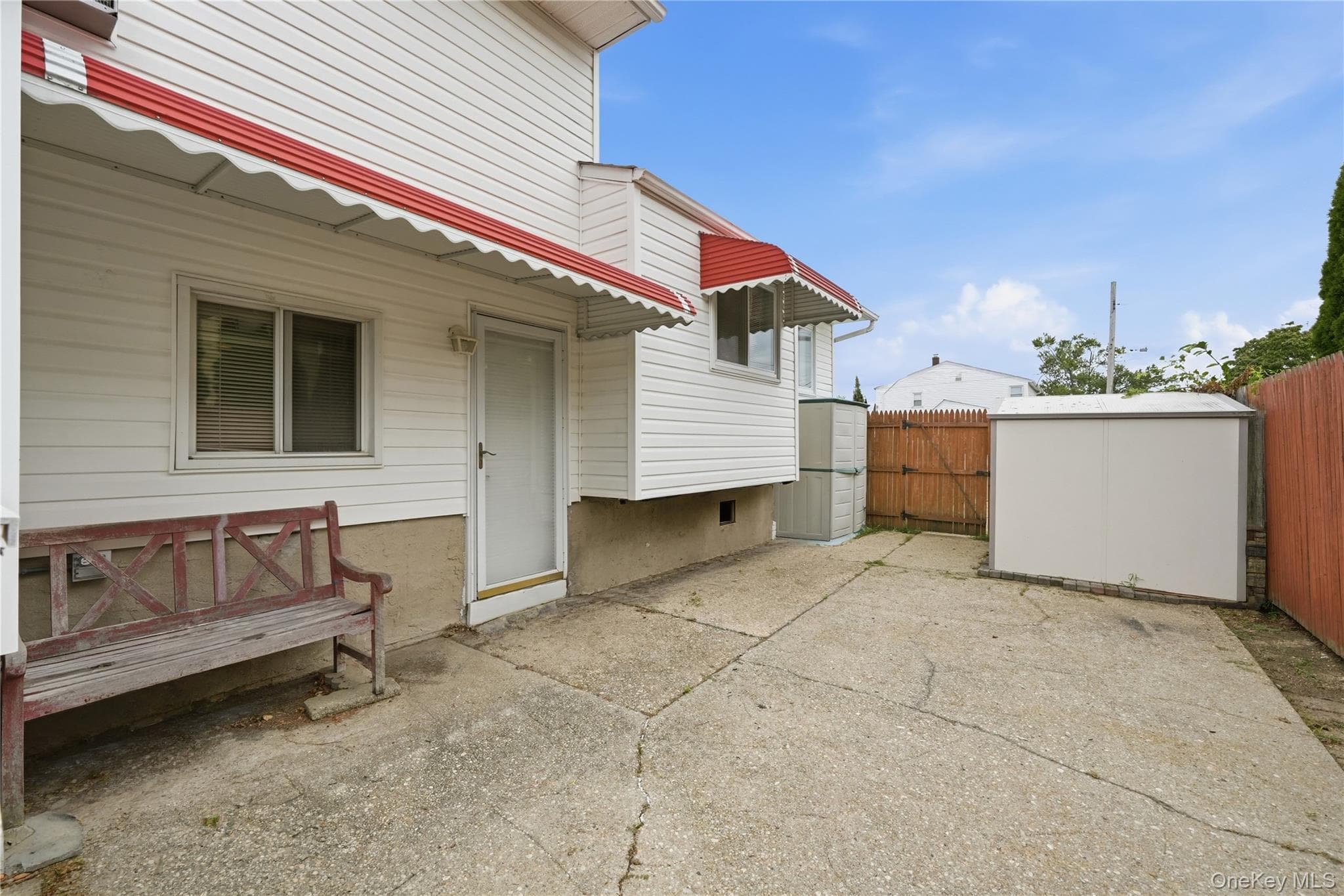 245 Seaford Avenue thumbnail 32