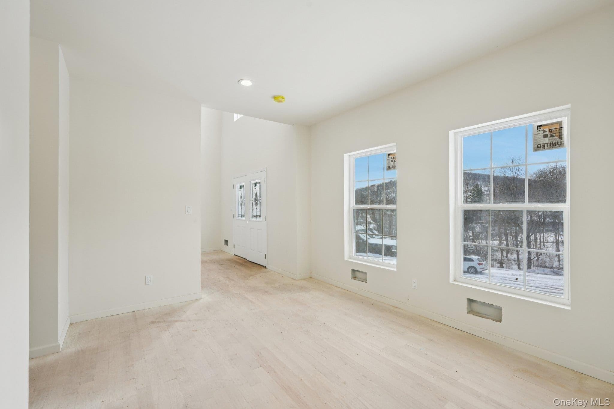 14 Vargas (aka 70 Jessup Ln) Circle thumbnail 16