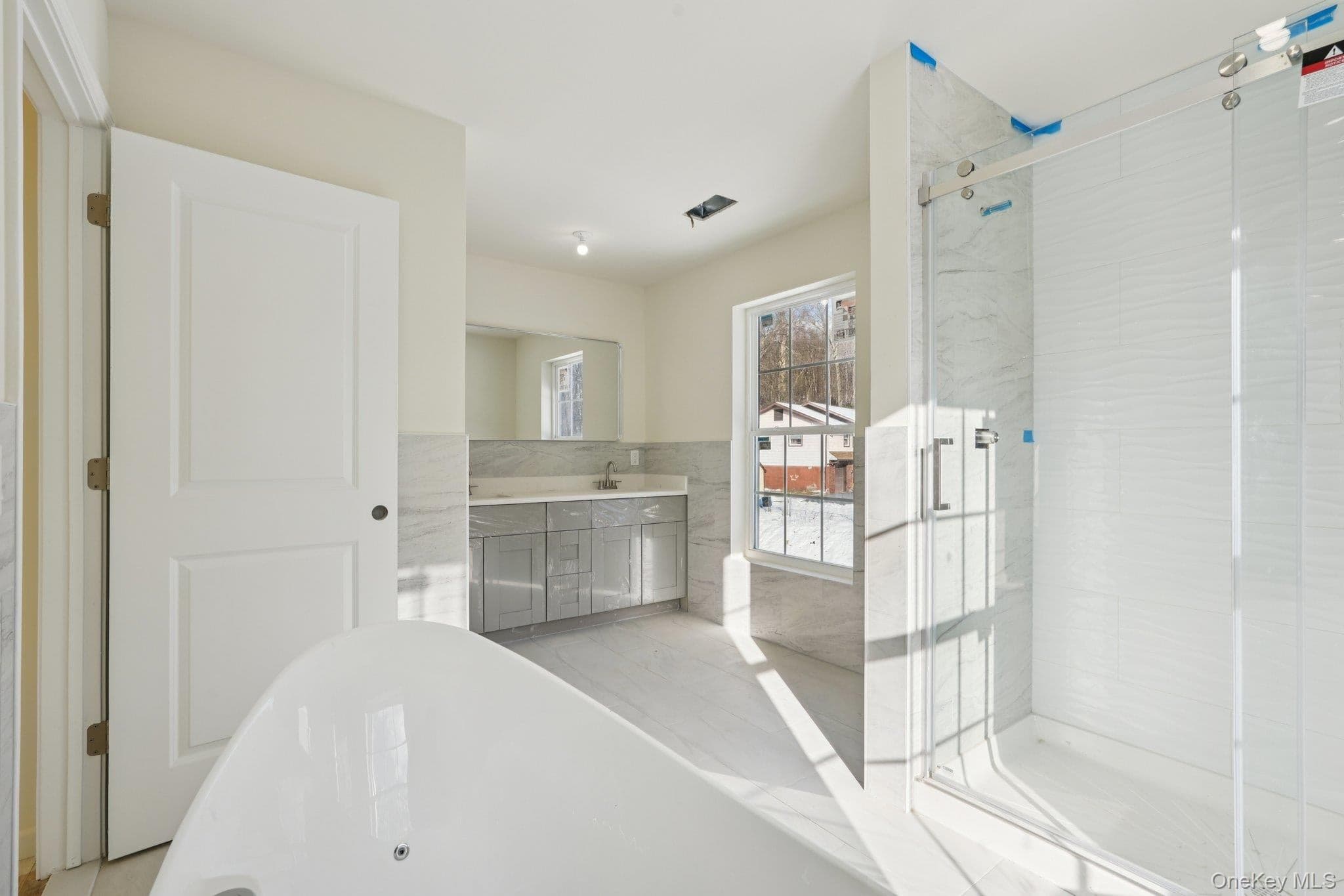14 Vargas (aka 70 Jessup Ln) Circle thumbnail 13