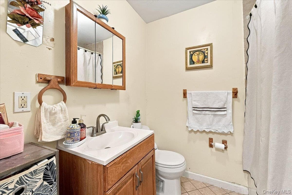 1174 Union Avenue thumbnail 25