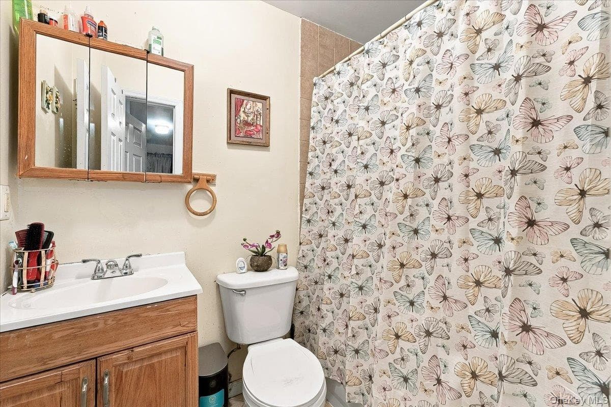 1174 Union Avenue thumbnail 26
