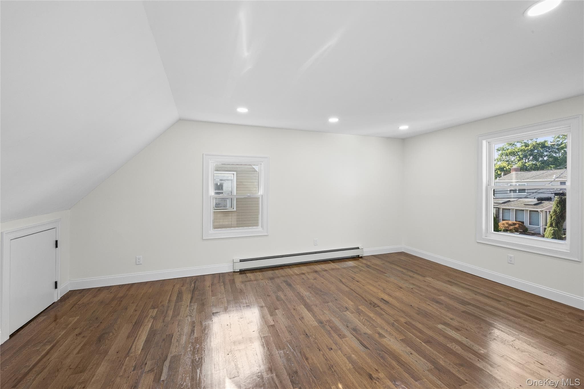 843 Jerusalem Avenue thumbnail 29