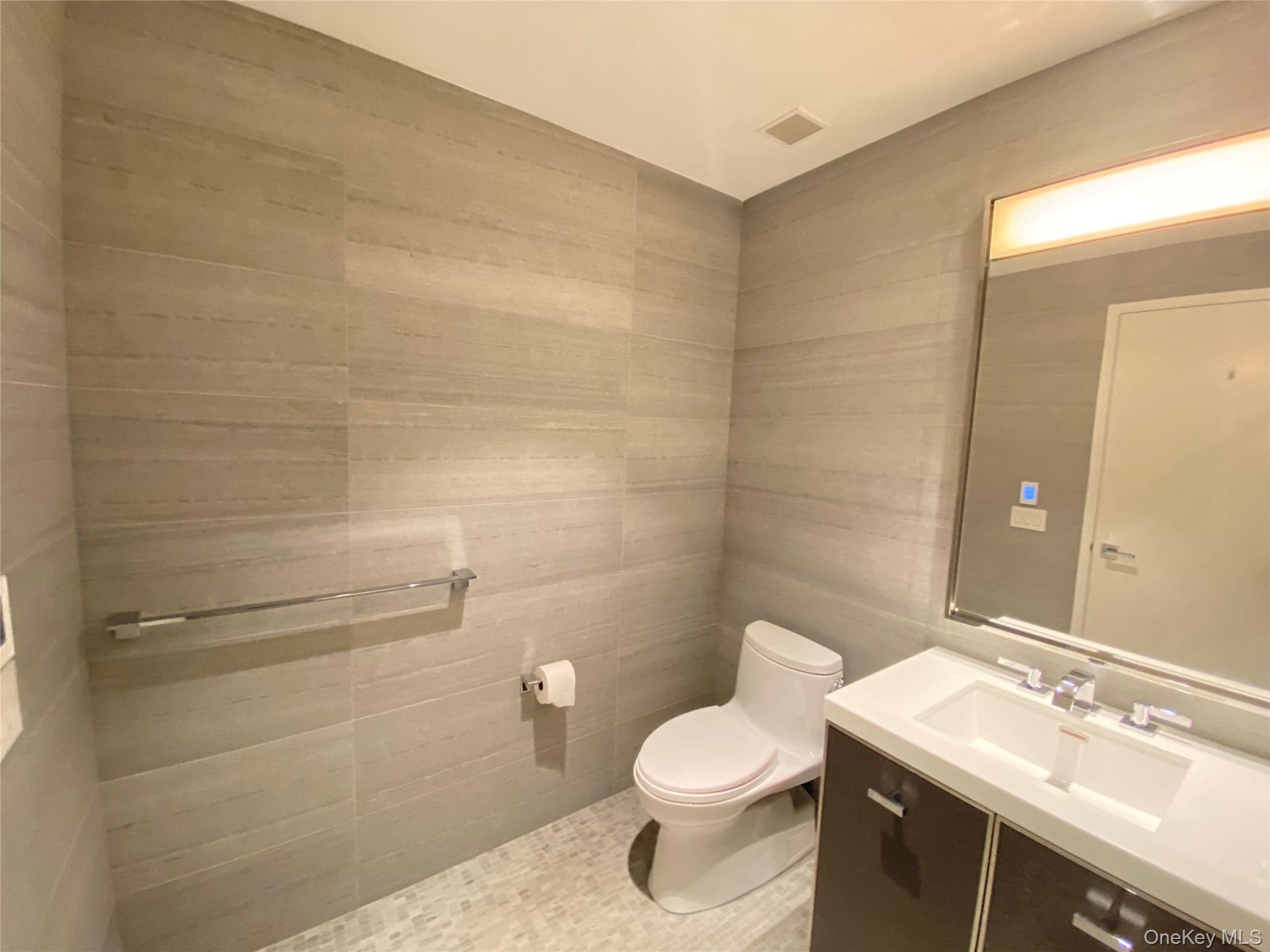 252 South Street Unit: 12G thumbnail 19