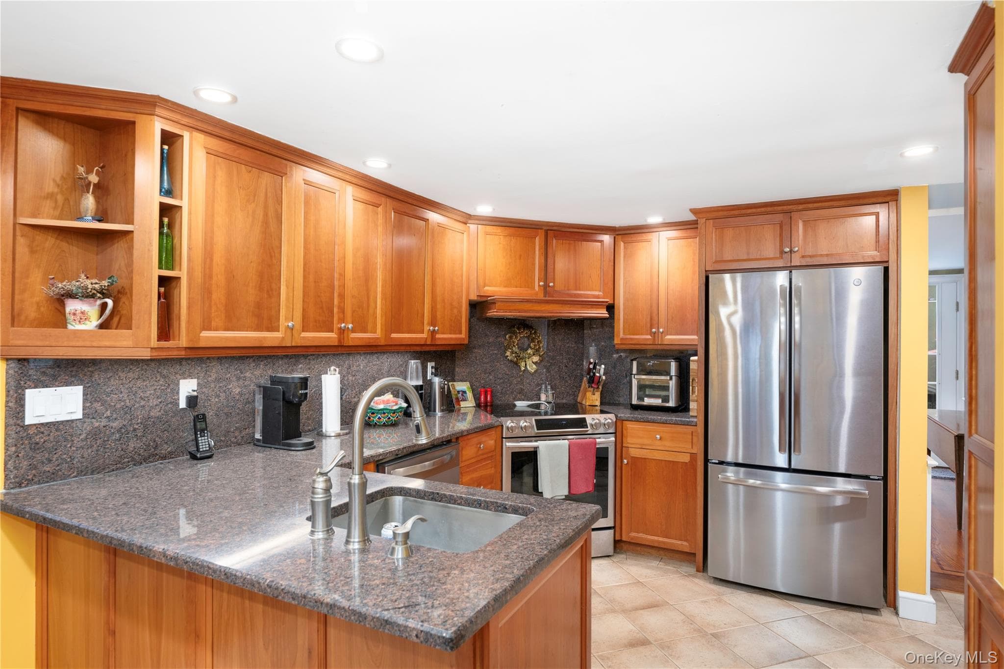 60 Traver Road thumbnail 16