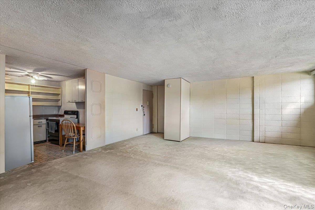 7-24 166th Street Unit: 2D thumbnail 4