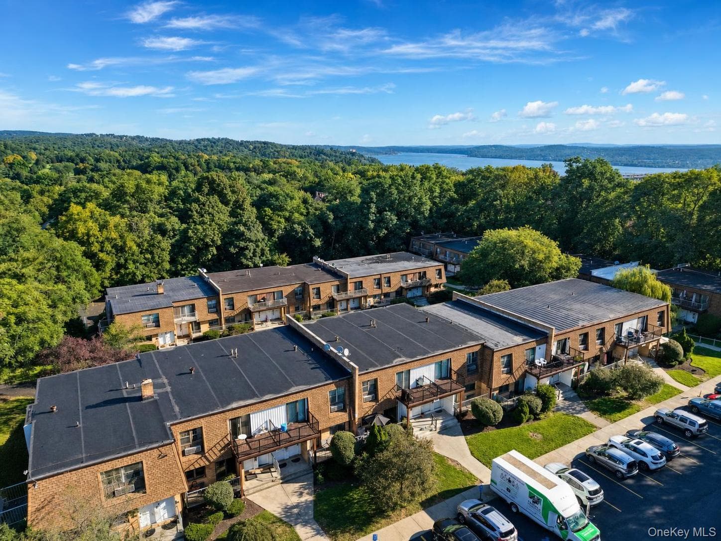 408 Carpenter Avenue Unit: 4 thumbnail 26