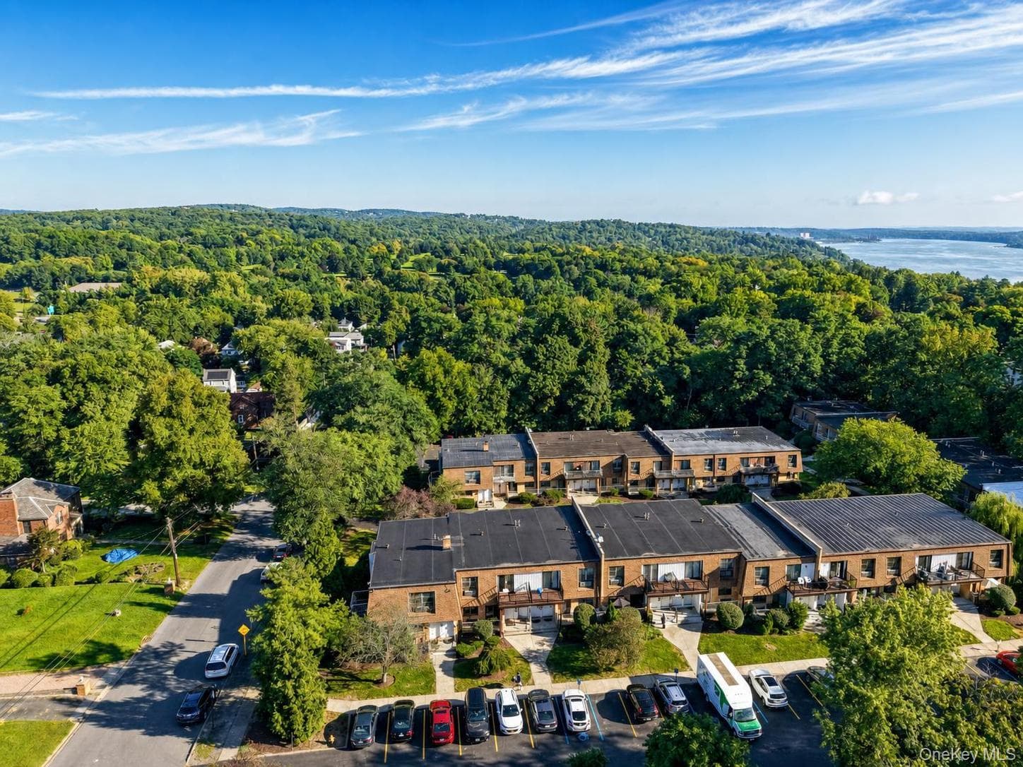 408 Carpenter Avenue Unit: 4 thumbnail 29