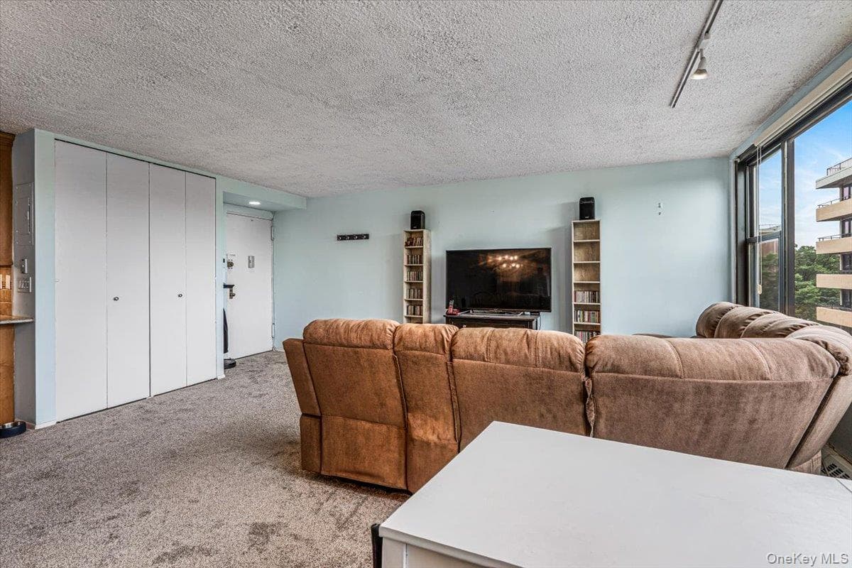 162-10 Powells Cove Boulevard Unit: 7D thumbnail 5