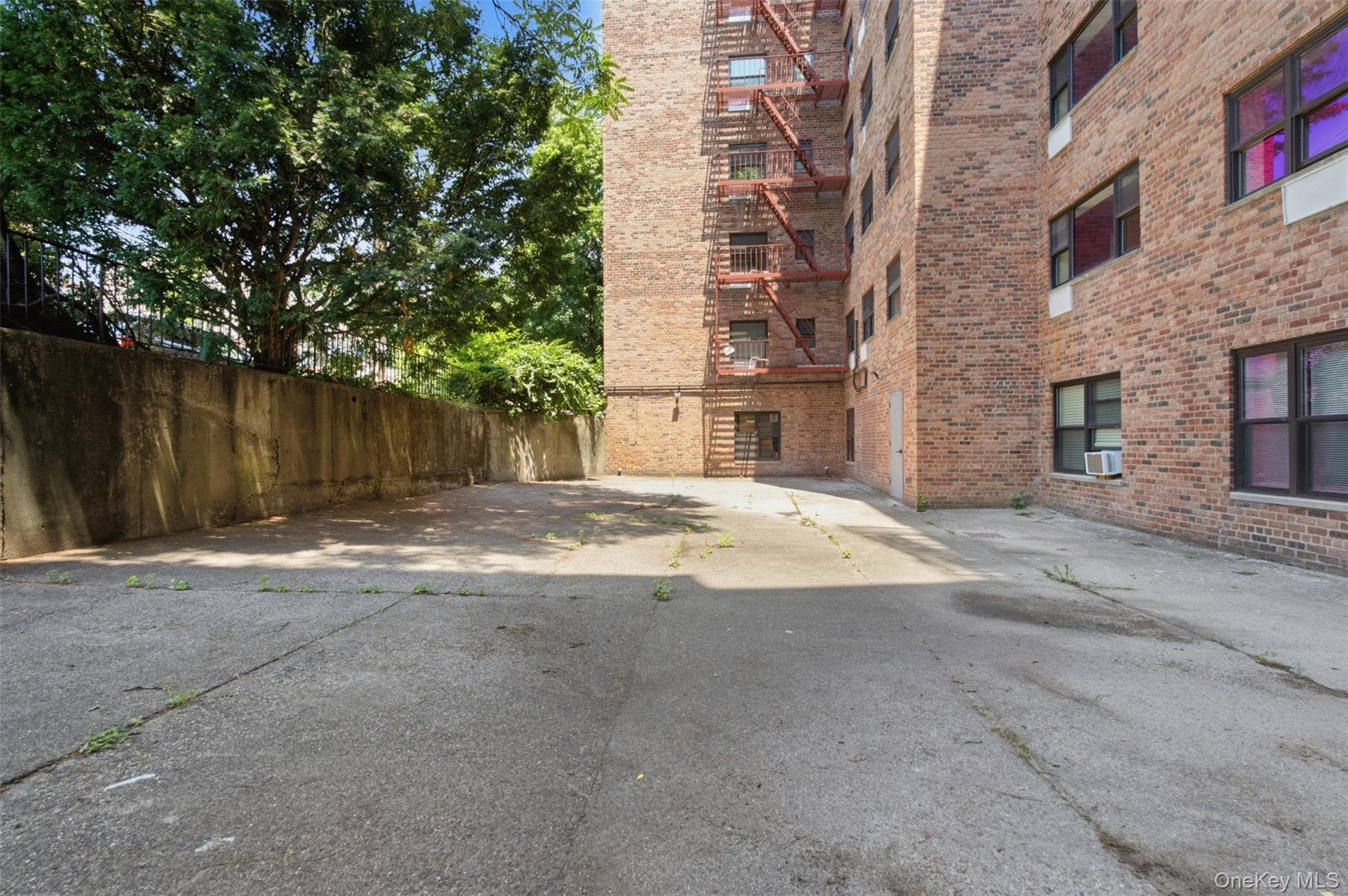 671 Bronx River Road Unit: 2N thumbnail 15