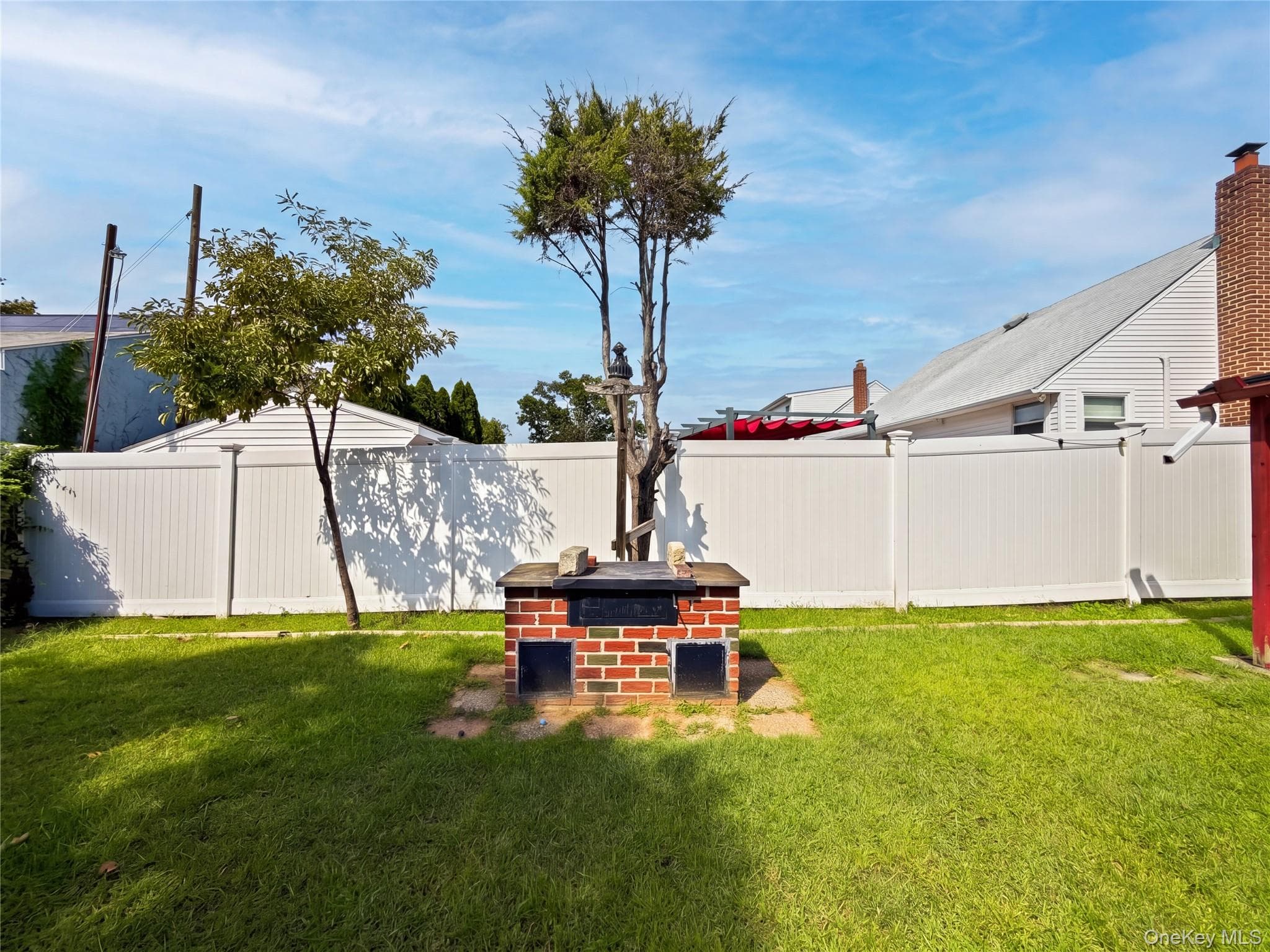 78 Gates Avenue thumbnail 33