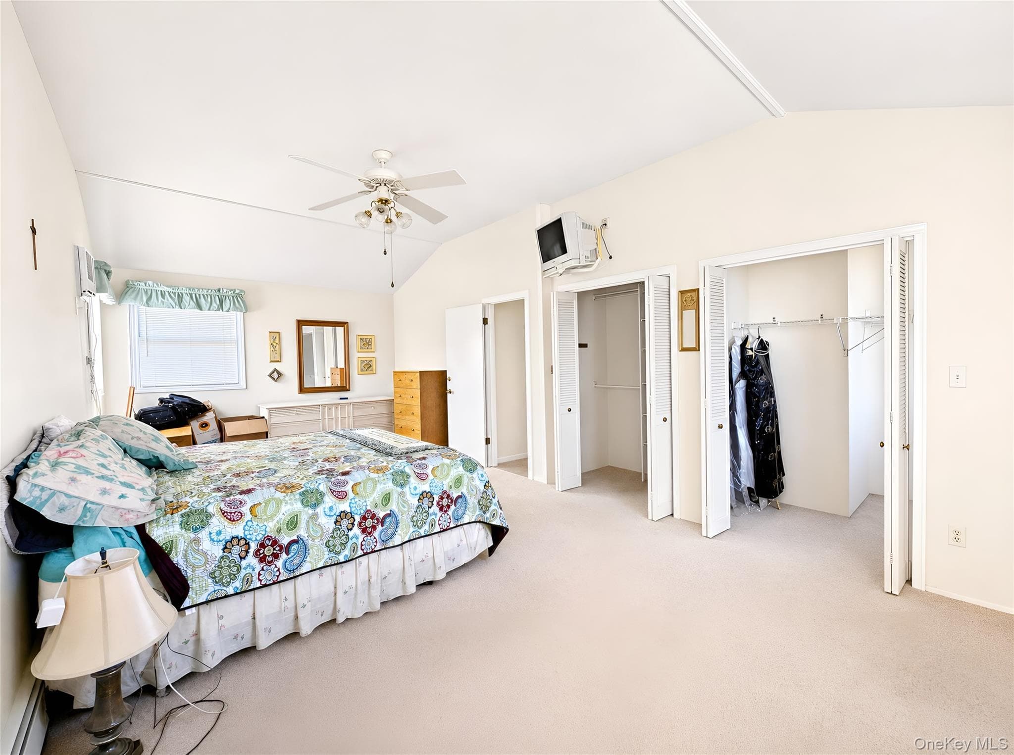 78 Gates Avenue thumbnail 18