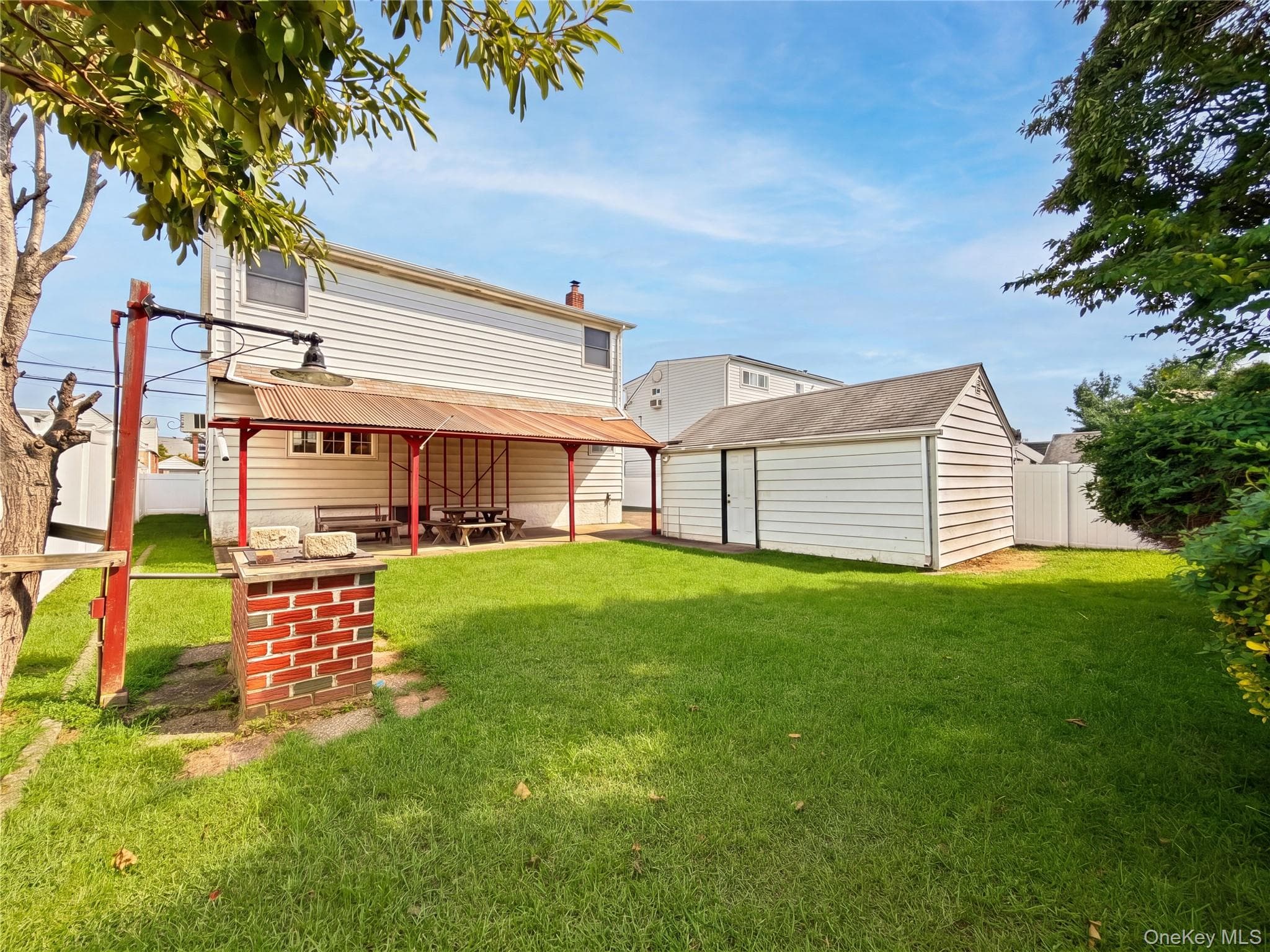 78 Gates Avenue thumbnail 29