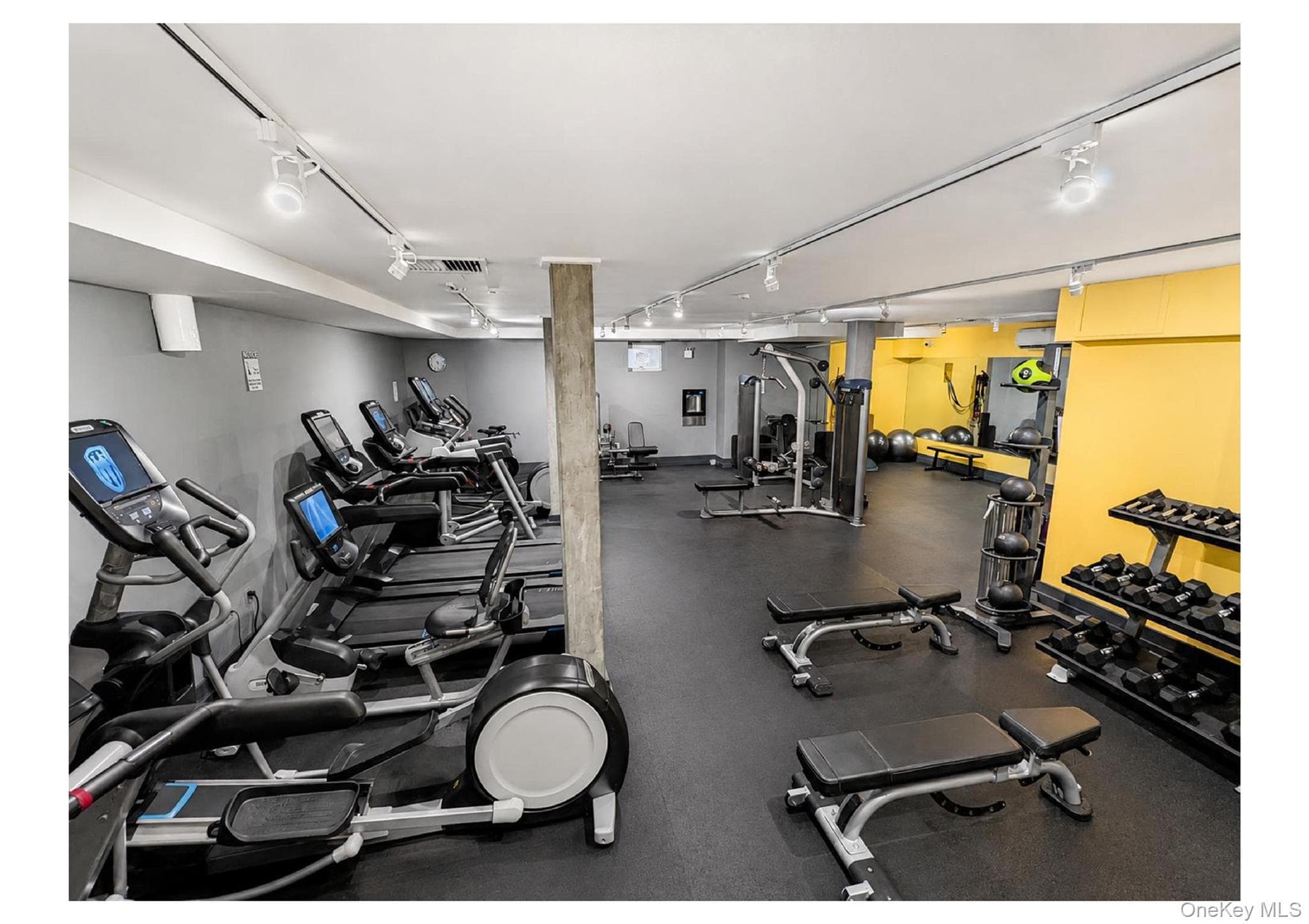 73-12 35th Avenue Unit: D32 thumbnail 19