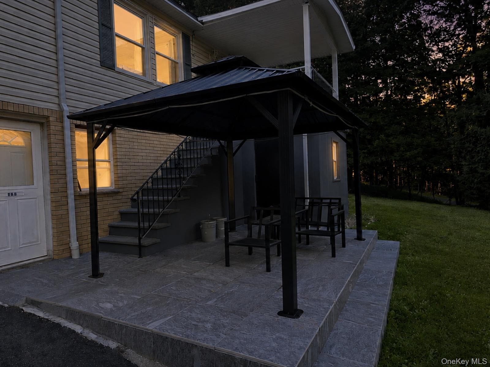 274 Grey Road thumbnail 40