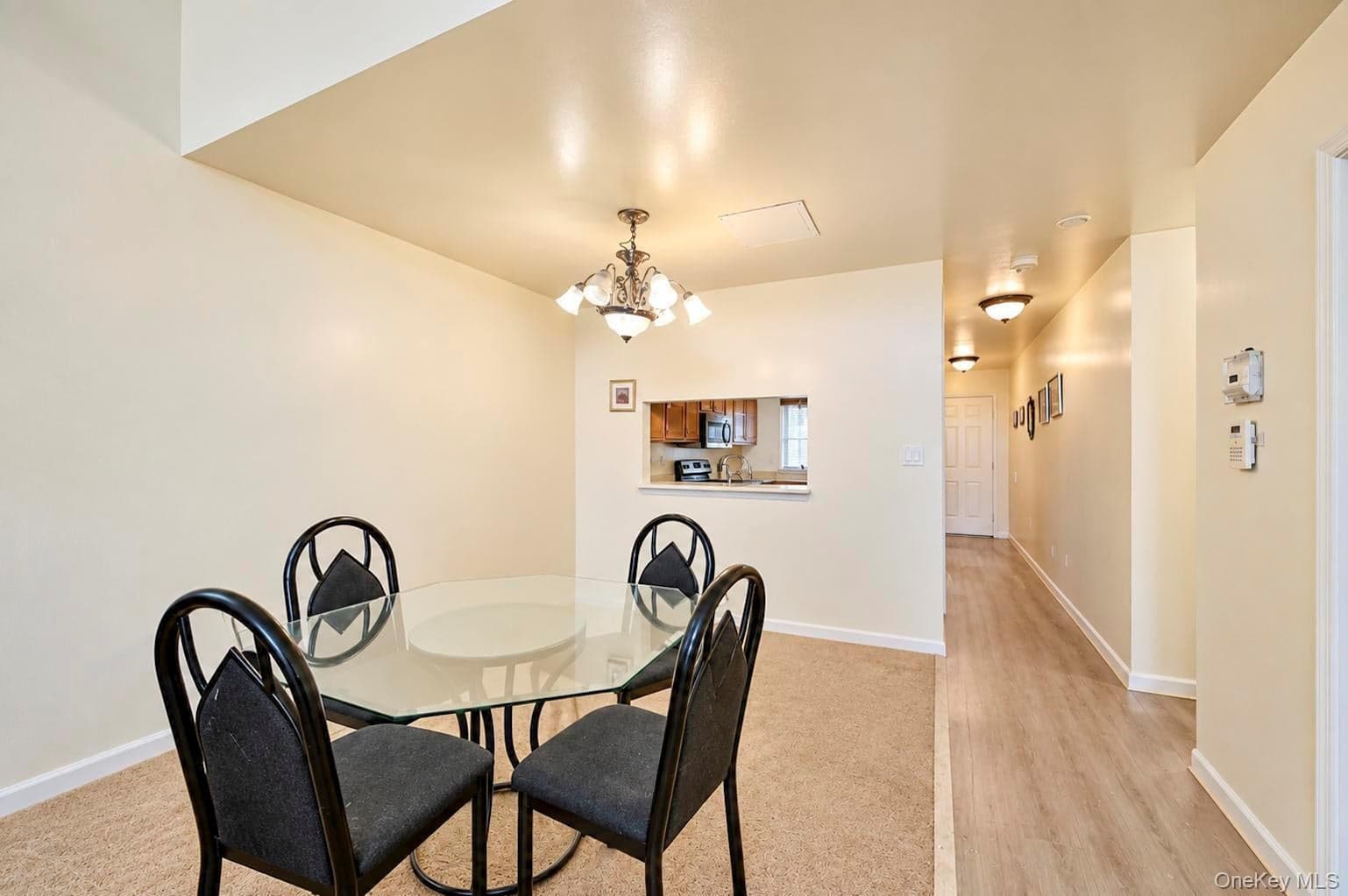 41 Maple Wing Drive thumbnail 9