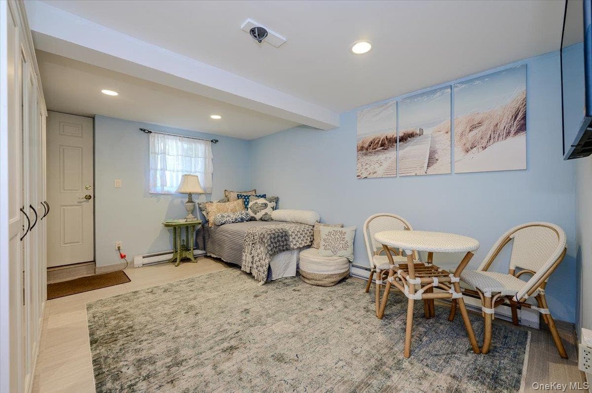 543 W Broadway Unit: A thumbnail 14