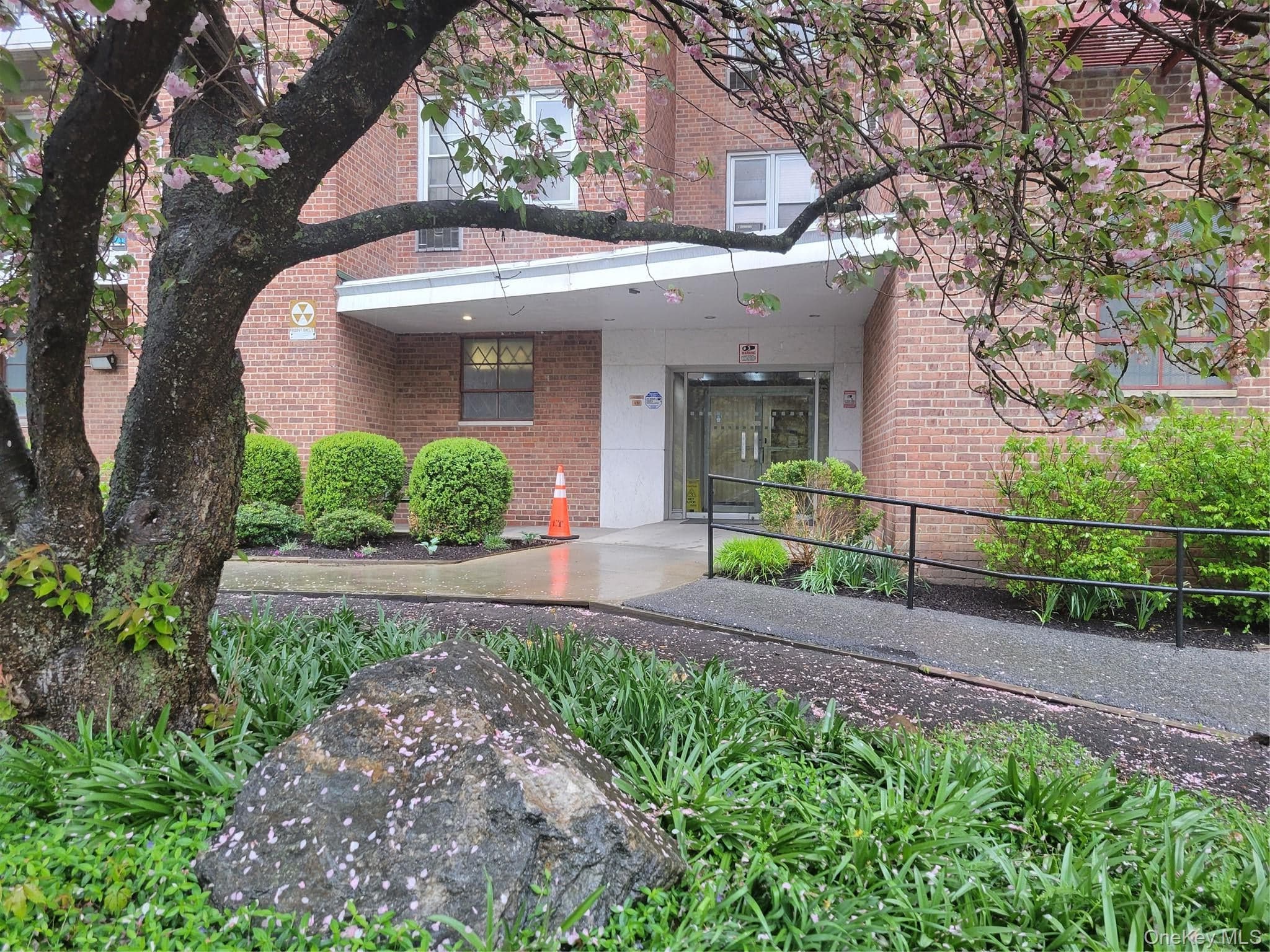 245 Rumsey Road Unit: 7B photo 1