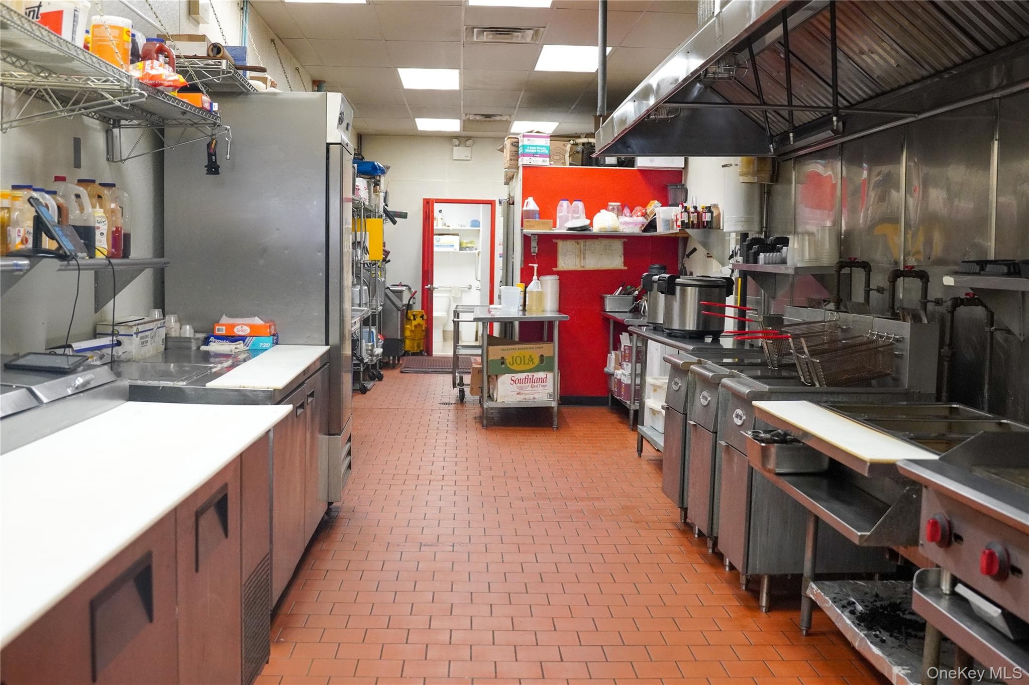2049 Williamsbridge Rd thumbnail 23