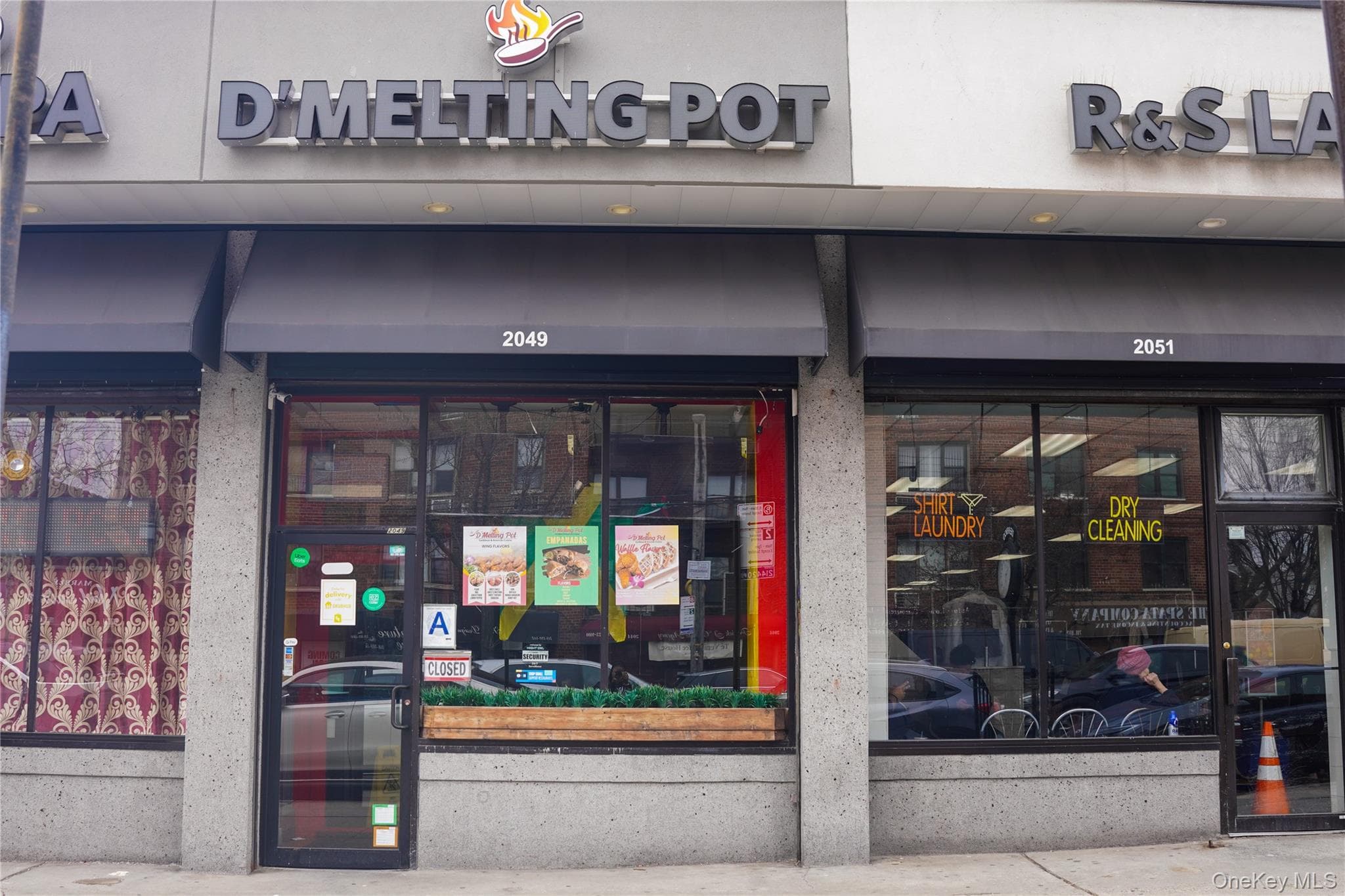 2049 Williamsbridge Rd thumbnail 2