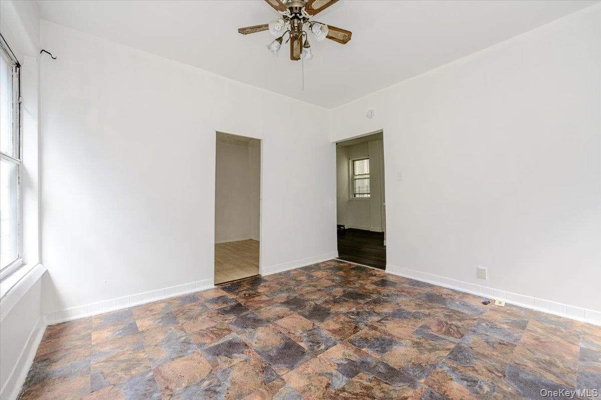 780 Beck Street thumbnail 16