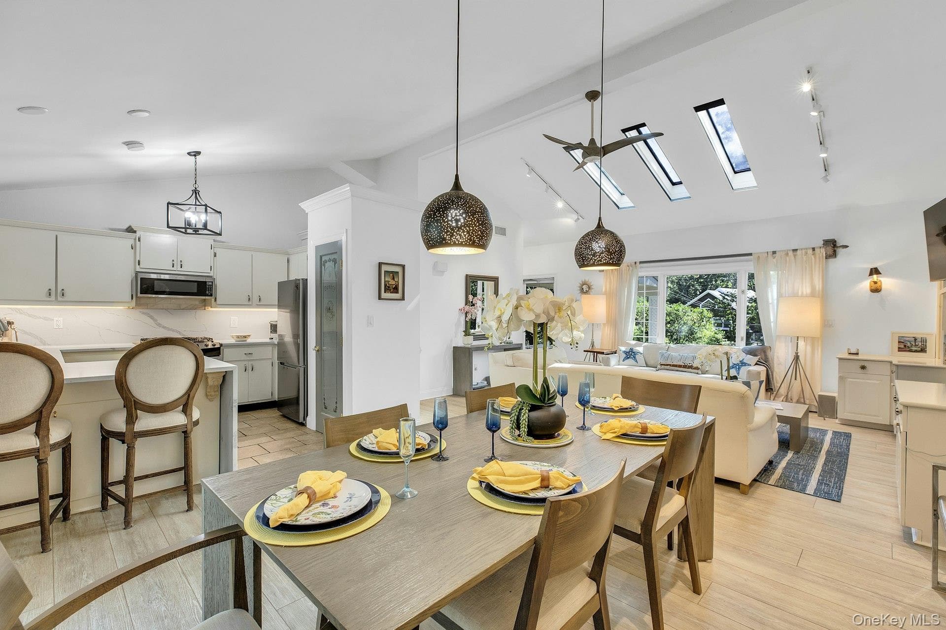 111 Bay Avenue thumbnail 10