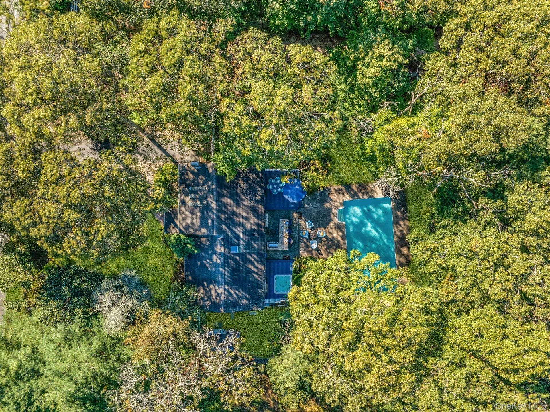 111 Bay Avenue thumbnail 36