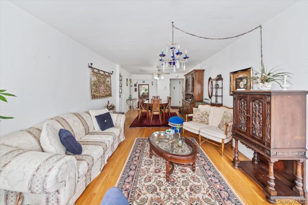4265 Webster Avenue Unit: 7C thumbnail 8