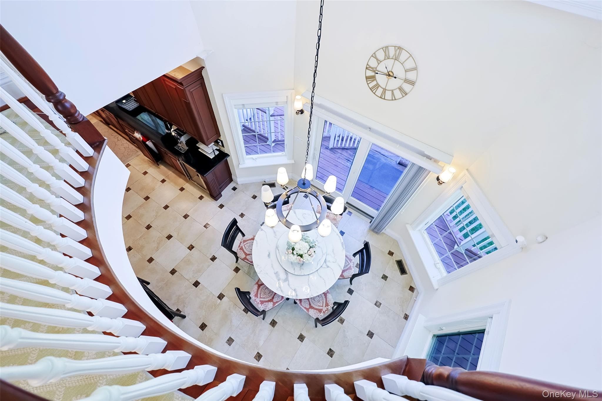 78 Swan Court thumbnail 15