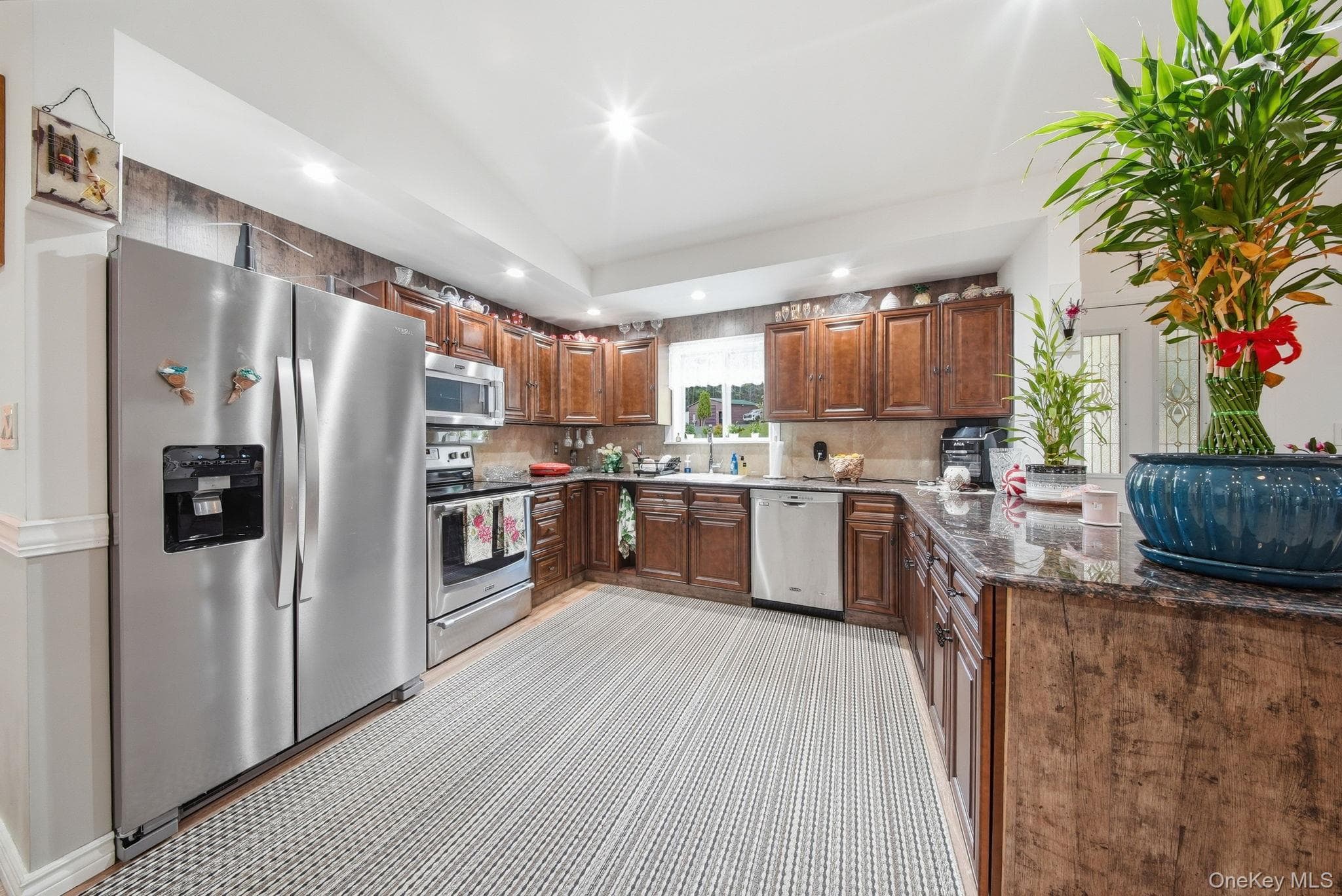 143 S Maplewood Road thumbnail 16