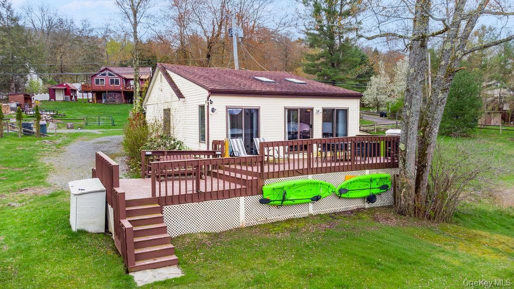 13 Redwood Lane thumbnail 21