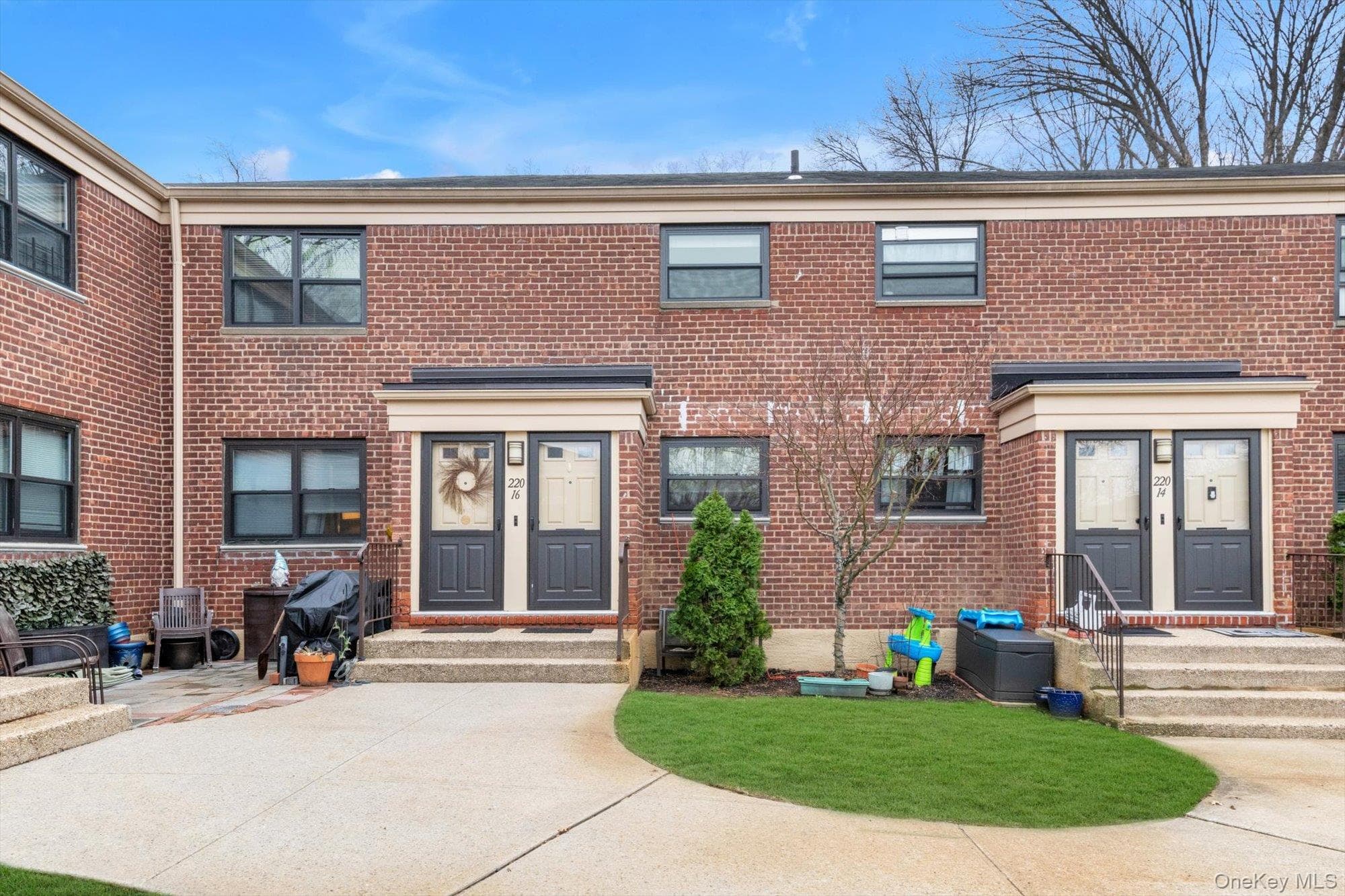220-16 75th Avenue Unit: 210A2 photo 1
