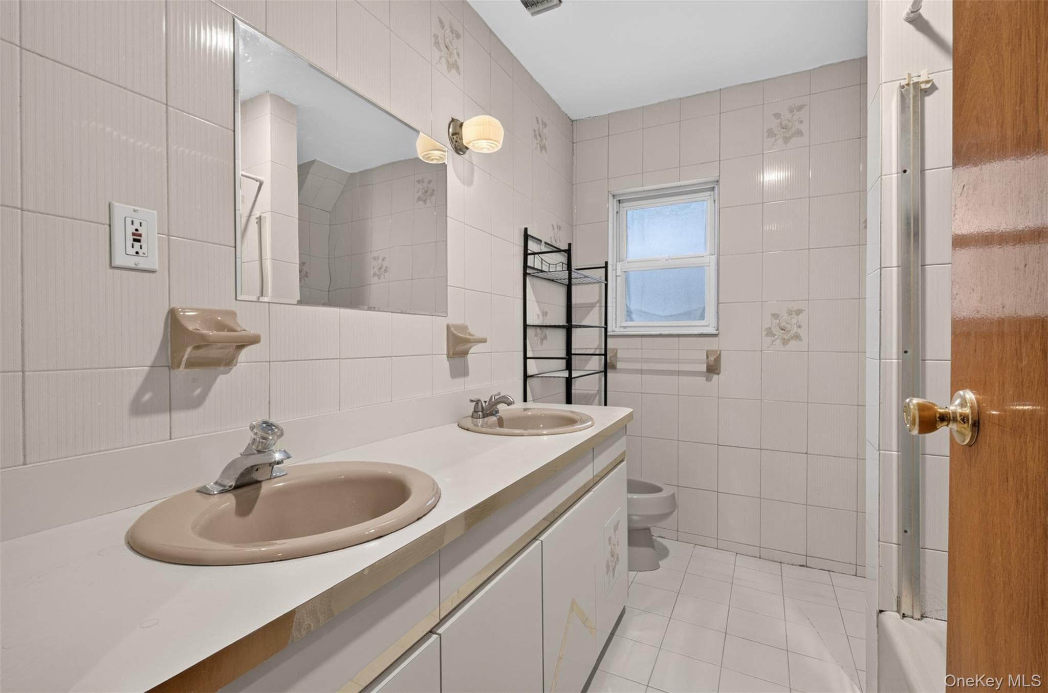 138-61 63rd Avenue thumbnail 19