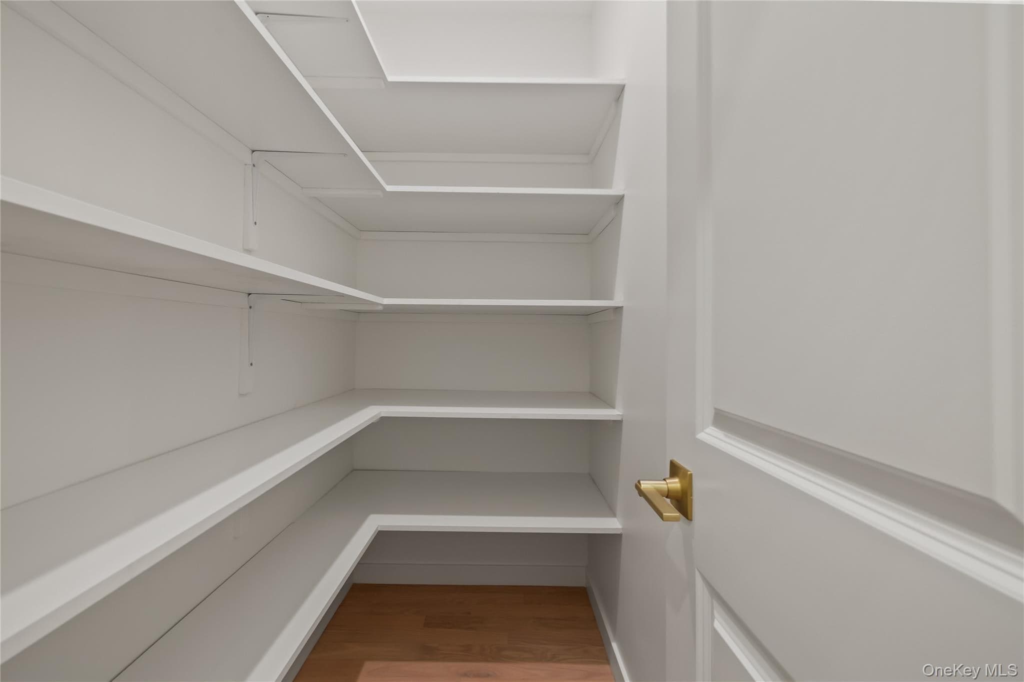 41 Saddle River Road Unit: 111 thumbnail 15