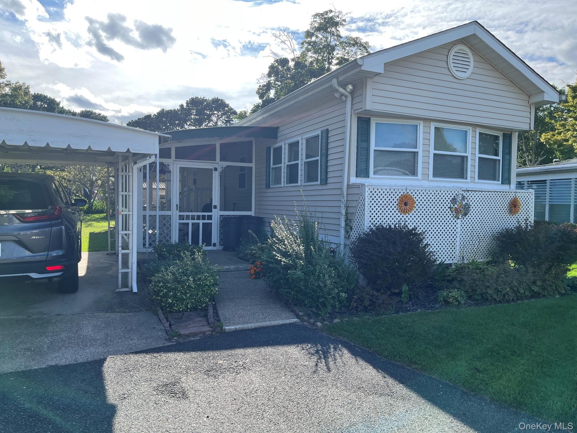 1661 Old Country Rd RD Unit: 282 thumbnail 2