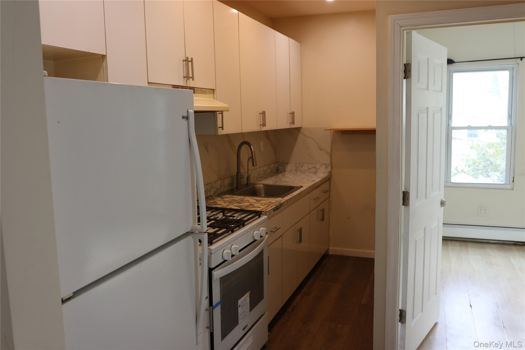 9572 115th Street thumbnail 11