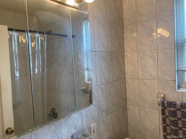 245-70 77th Crescent Unit: C1&2 thumbnail 17