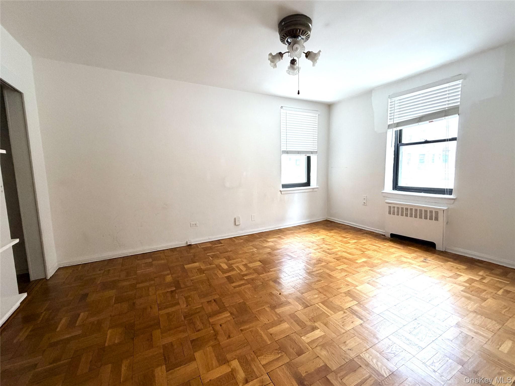 91-08 32 Avenue Unit: E107 thumbnail 14