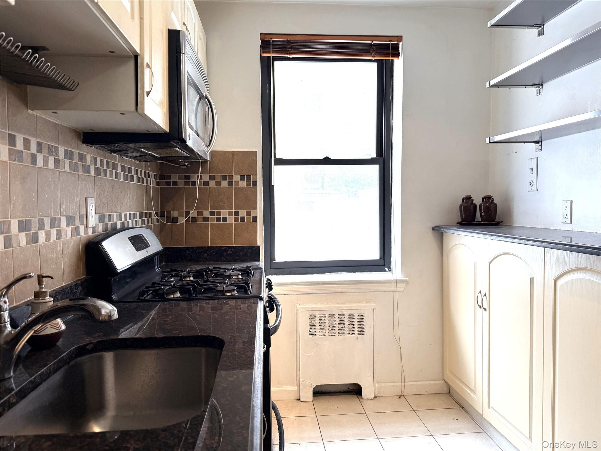 91-08 32 Avenue Unit: E107 thumbnail 13