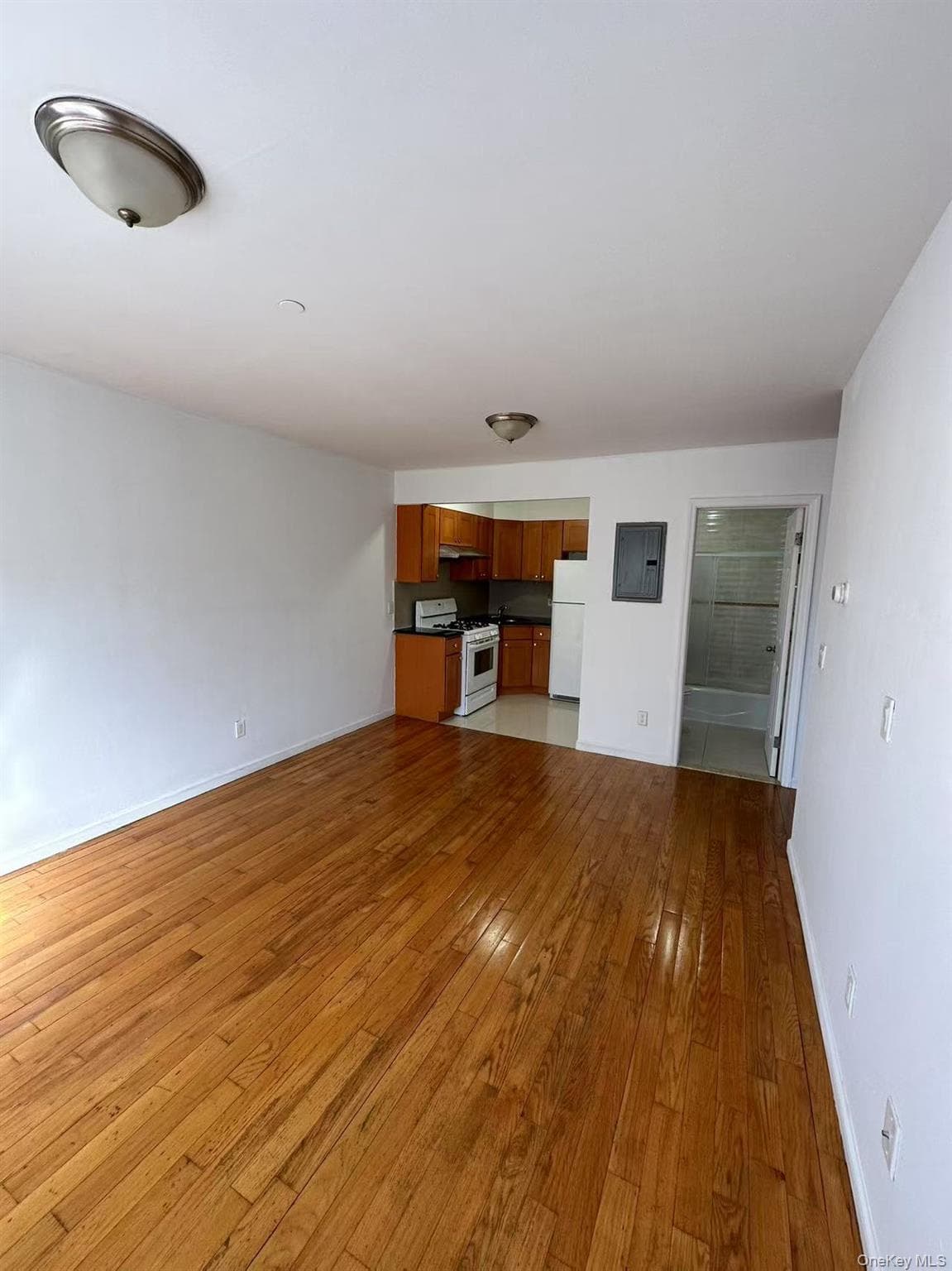 5212 102nd Street thumbnail 7
