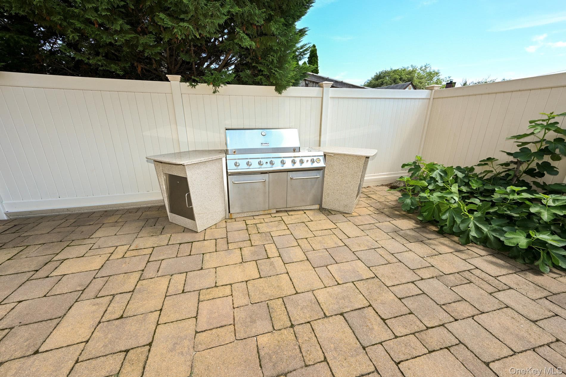 859 Maloon Avenue thumbnail 35
