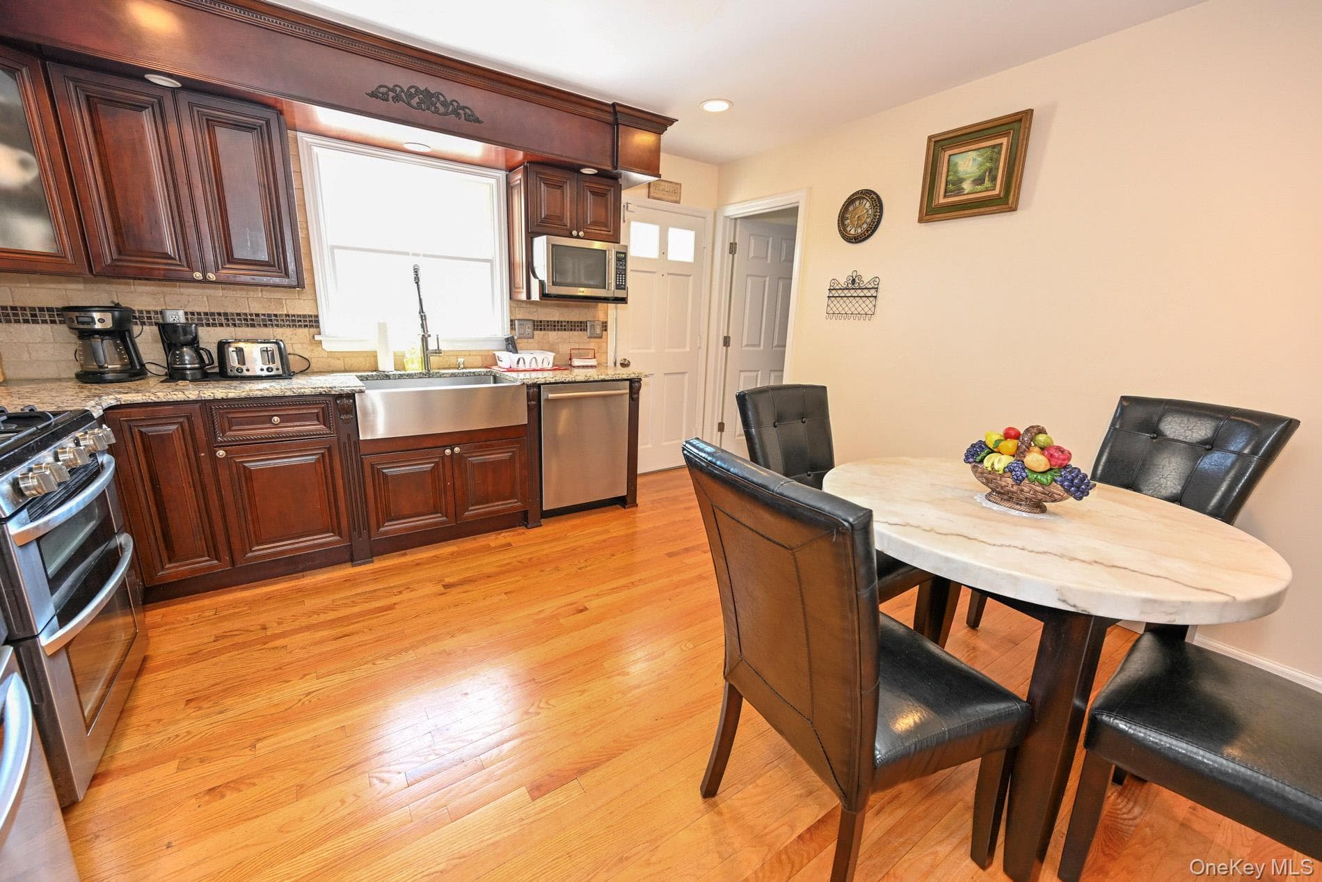 859 Maloon Avenue thumbnail 21