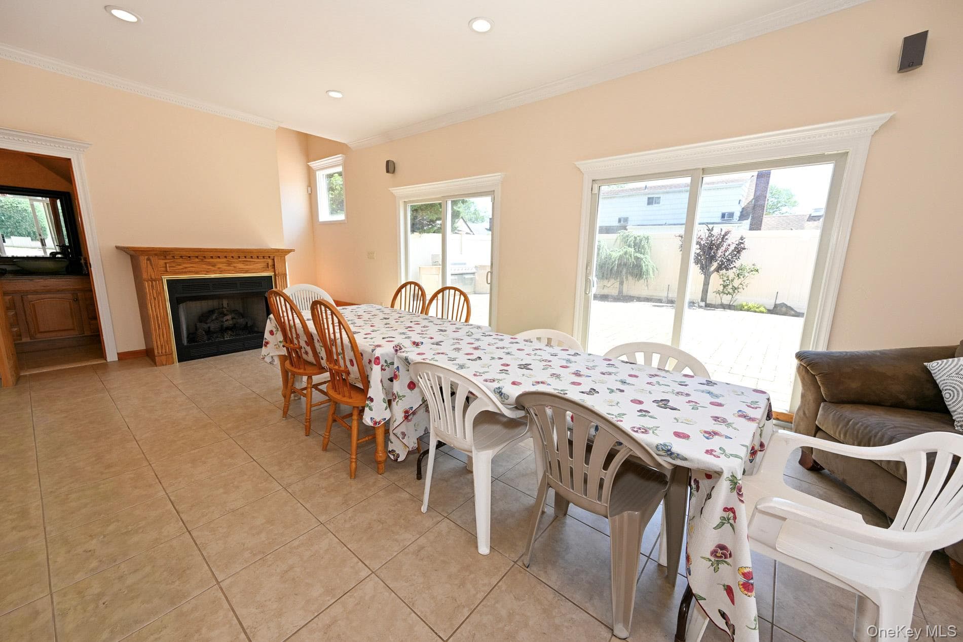 859 Maloon Avenue thumbnail 17