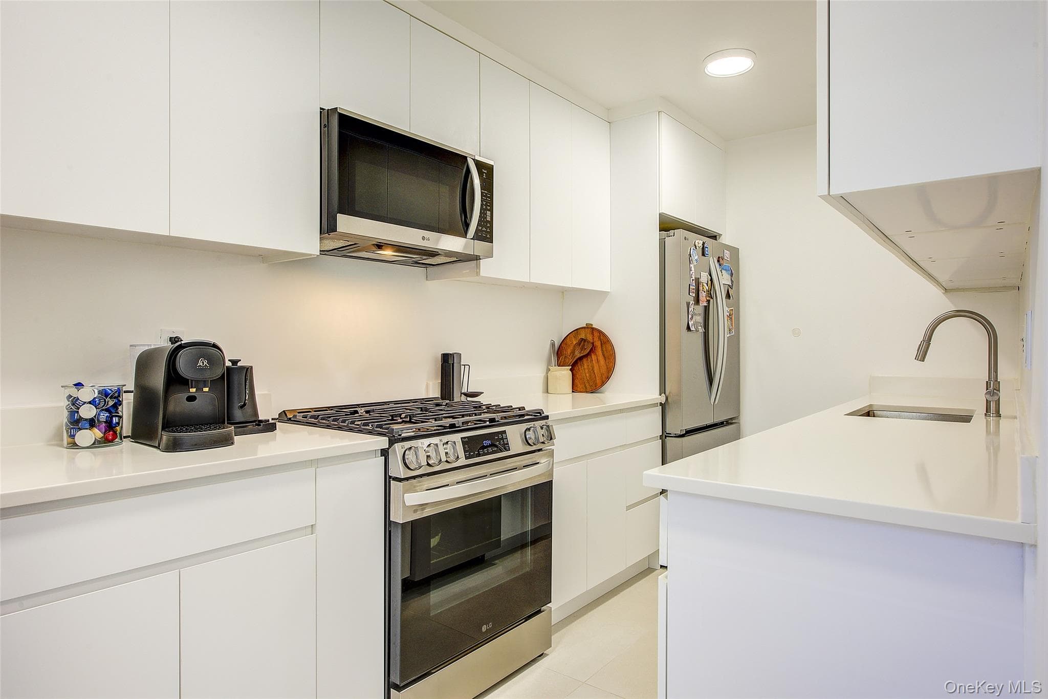 163-56 17th Avenue Unit: 4-323 thumbnail 15