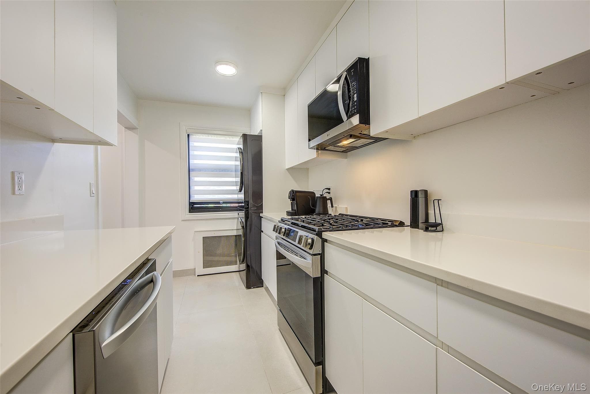 163-56 17th Avenue Unit: 4-323 thumbnail 17
