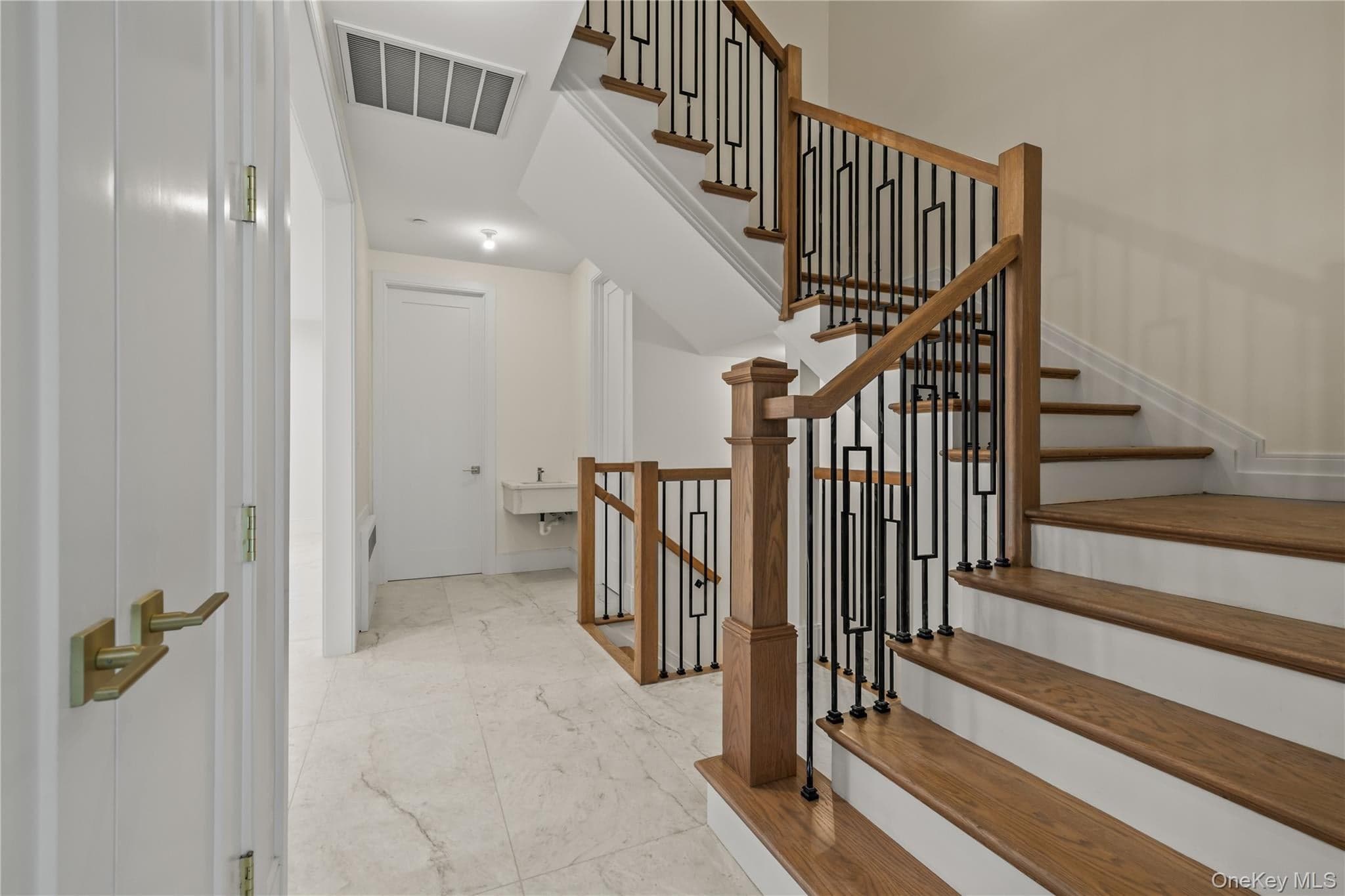 5205 Corner Street thumbnail 22