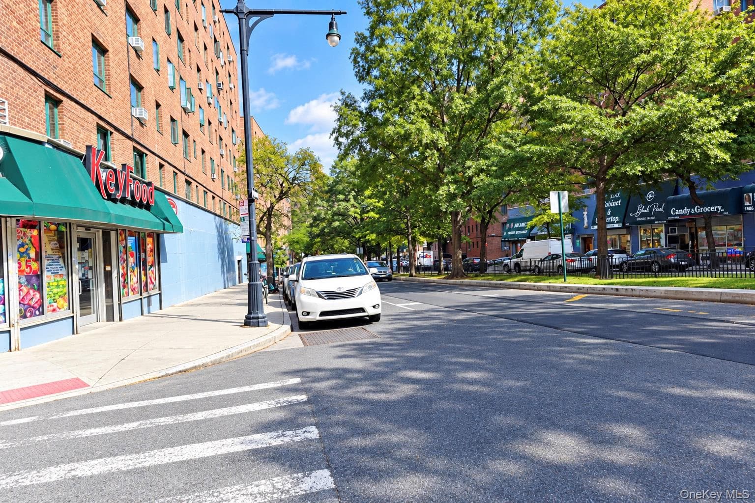 1514 Metropolitan Avenue Unit: 7G thumbnail 12