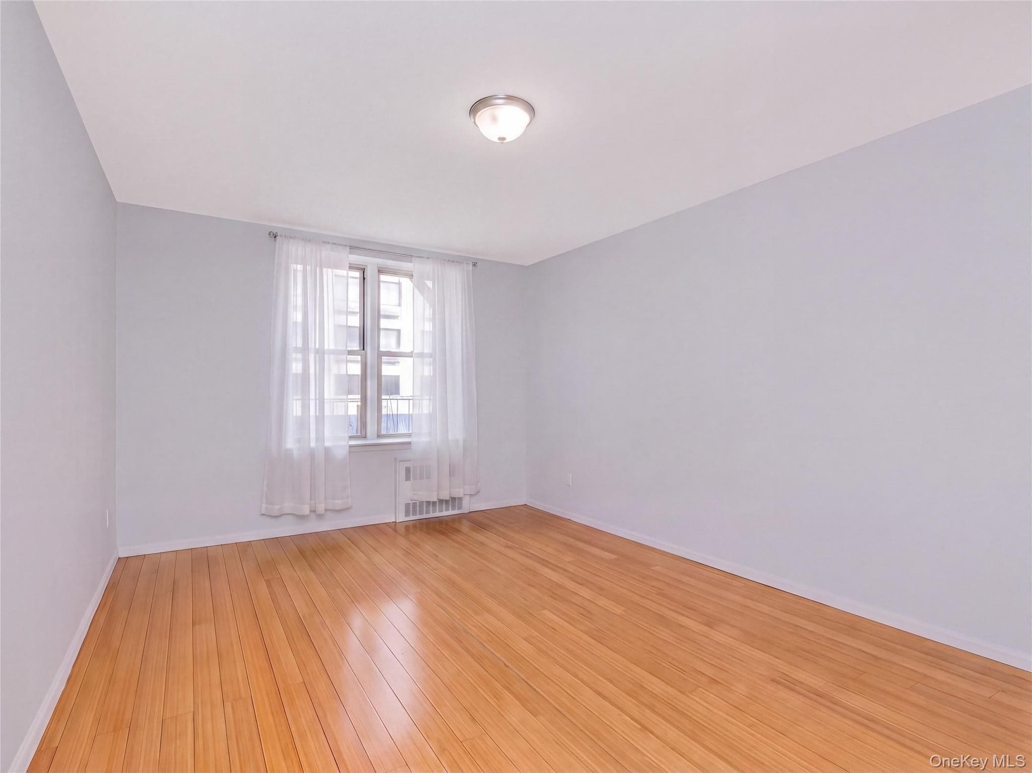 1874 Pelham Parkway Unit: 4A thumbnail 10